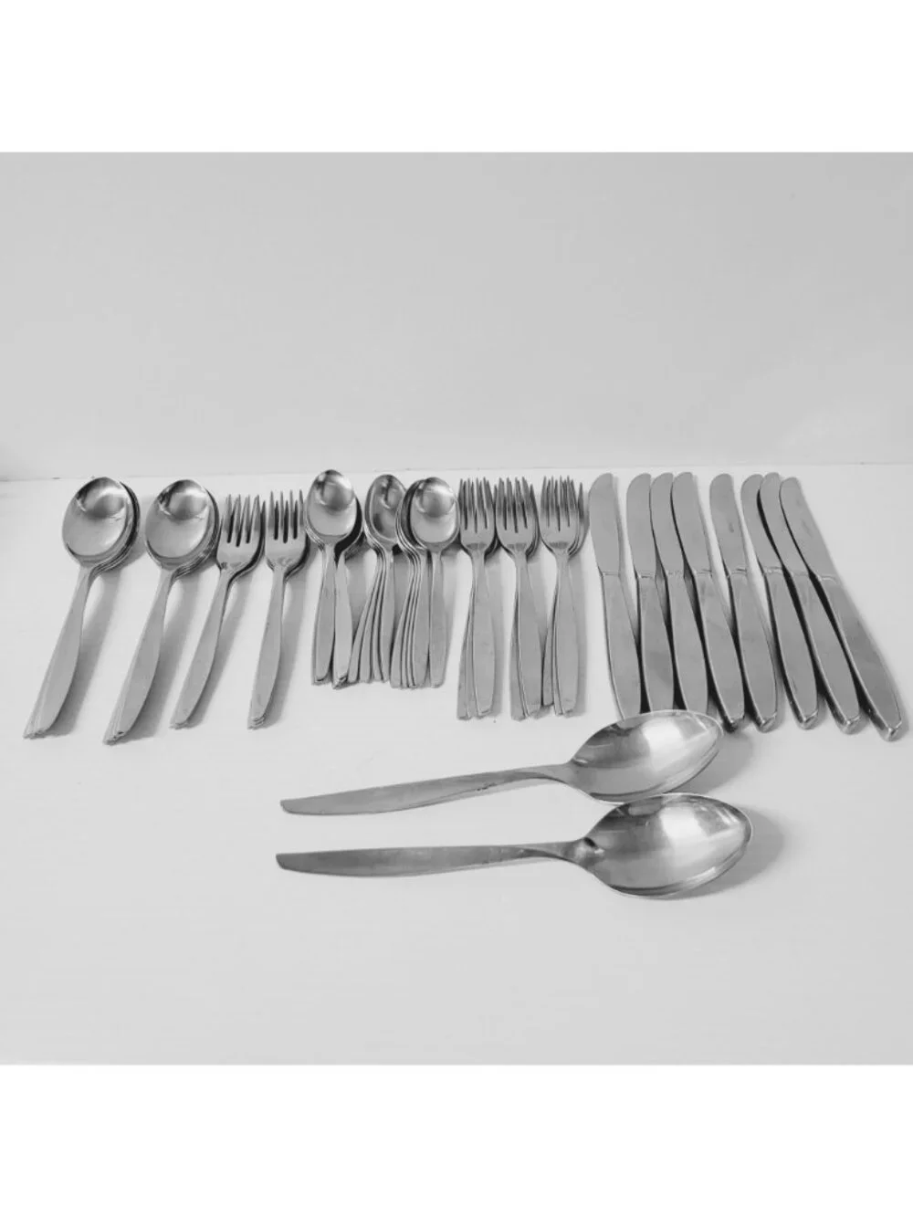 Insico Scope 50 PC Mid Century Modern Stainless Flatware Retro Twist Handles